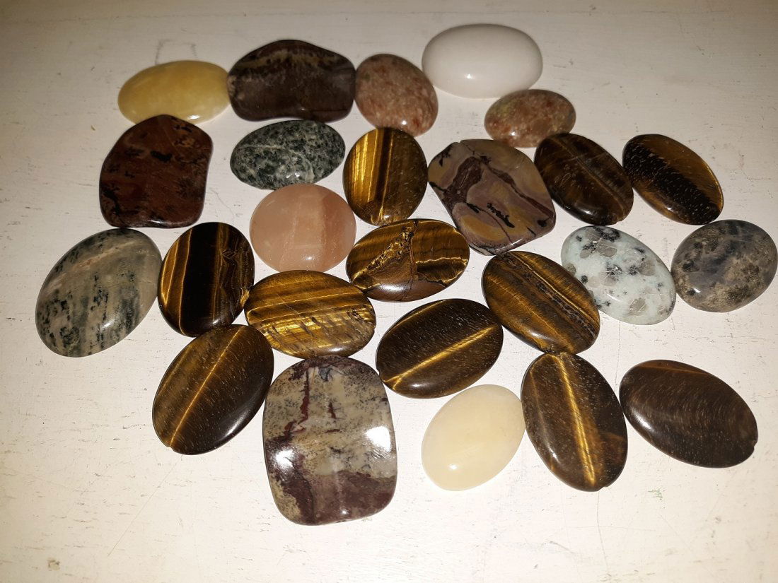 Gorgeous Large Estate Cabochon Lot (1 of 5)