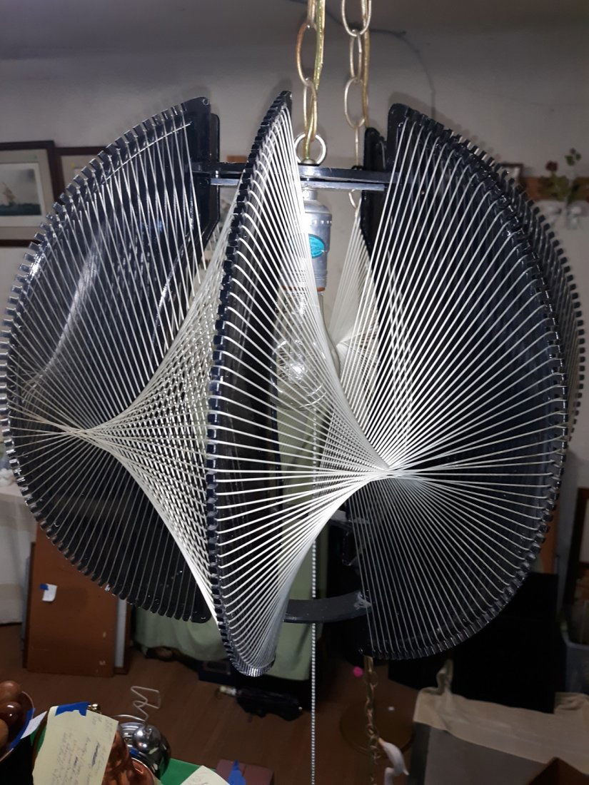 Paul Secon  Curvillusion Acrylic String MCM (1 of 8)