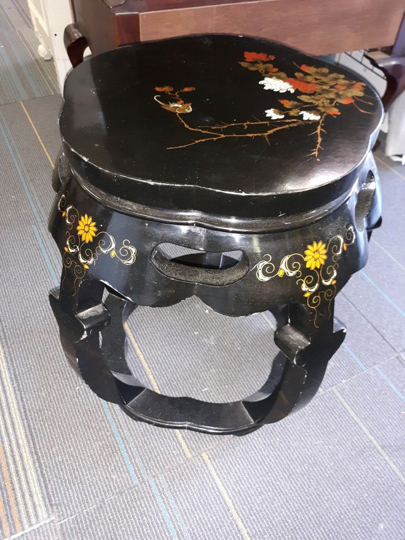 gorgeous vtg lacquered wood garden seat (1 of 4)