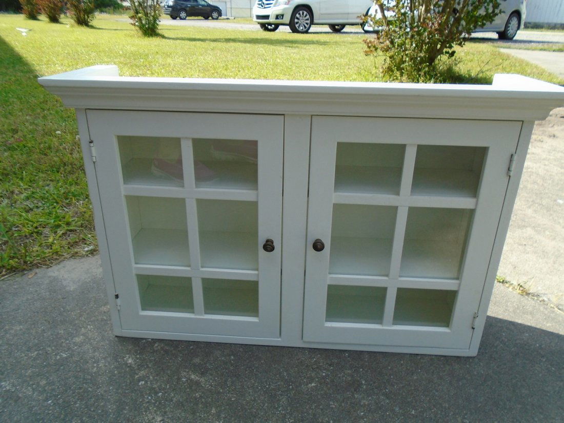 Wall Cabinet Wood/Glass Hanging (1 of 3)