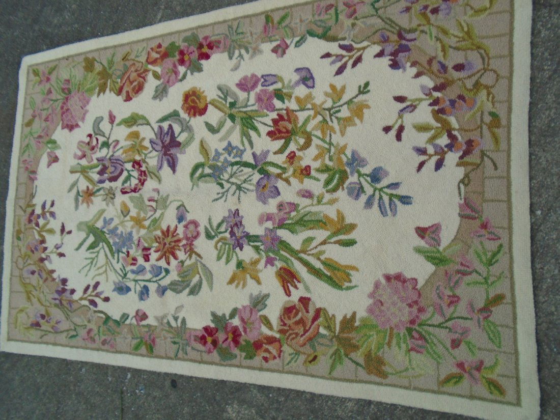 Beautiful! Vintage Hook Rug  CLEAN! (1 of 4)