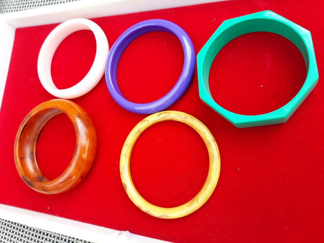 Mid Century Bakelite Bangle Bracelet Lot of 5 (1 of 7)