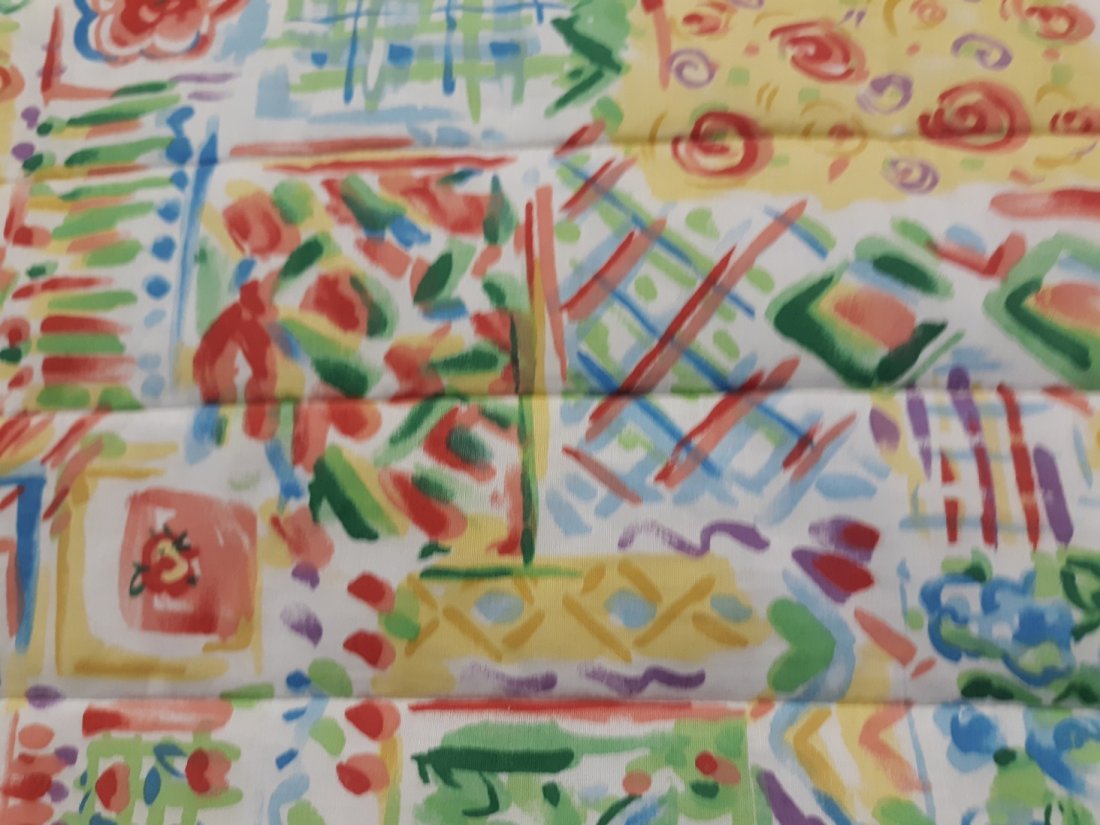 lot of two tailored twin bedspread bright colors: lot of 2 tailored twin bedspread bright beach colors in very good condition no rips or tears from estate hardly used was in spare room