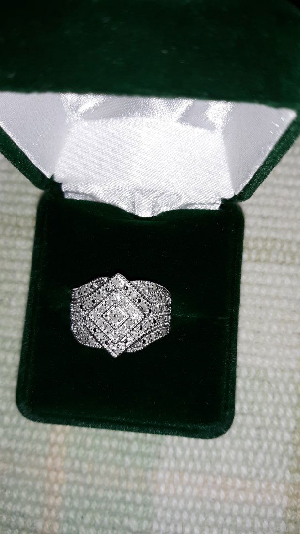 Custom Diamond Ring sz 7 (1 of 2)