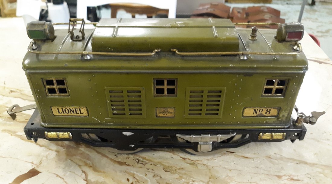 Pre War Lionel No 8 Engine standard Gauge NY: great pre war lionel standard gauge #8 train in good condition no way to test it, I can see the wheel look like they need replaced otherwise looks good see pics