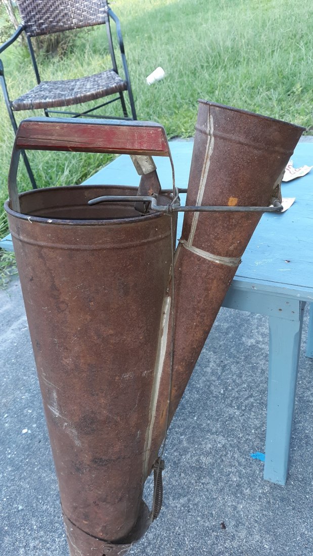 Hand-Held Tobacco Plant Setter Farm Tool: Antique Owen's Automatic Transplanter Hand-Held Tobacco Plant Setter Farm Tool in good condition see pics
