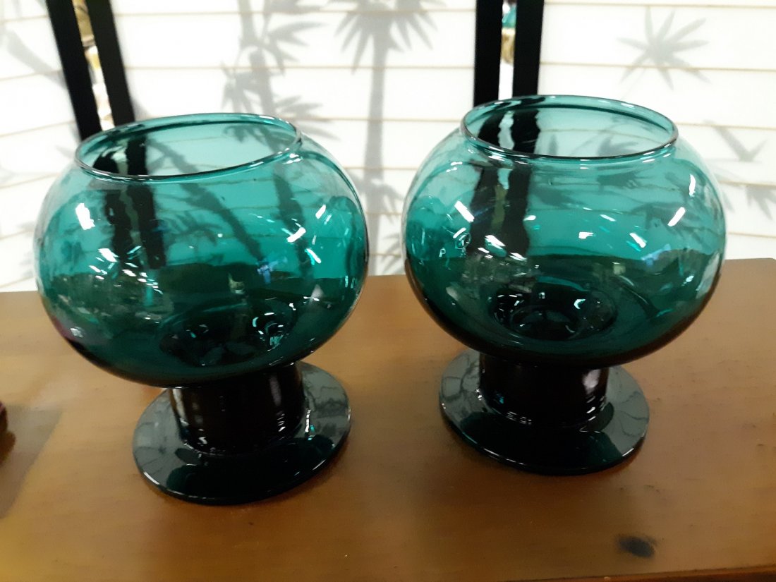 mid century Blenko Emerald Green Vase Pair: substantial emerald green mid century vases attributed to blenko gorgeous condition 6 3/4" tall appx 6 1/2" wide NO DAMAGE! both for 1 bid! see pics
