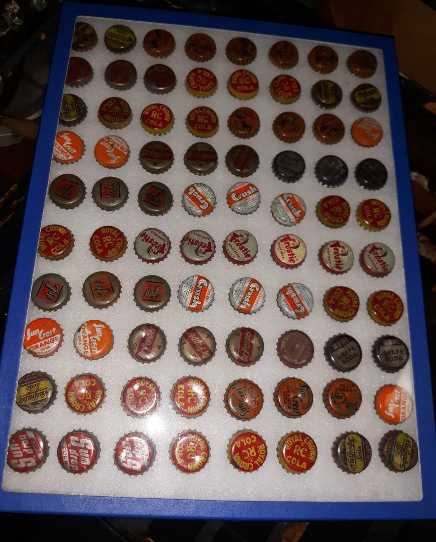 lot of 80 1950's Cork top Soda bottle caps (1 of 4)