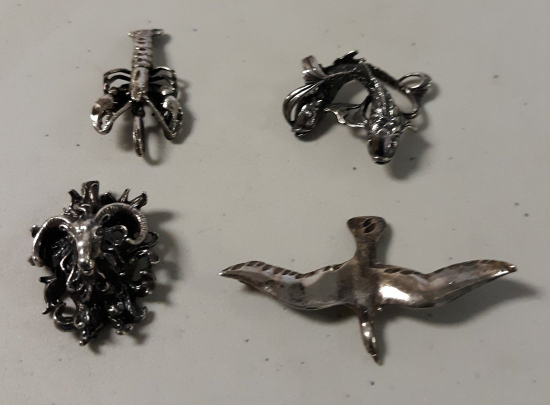 4 vintage high end sterling necklace pendants/charms (1 of 5)