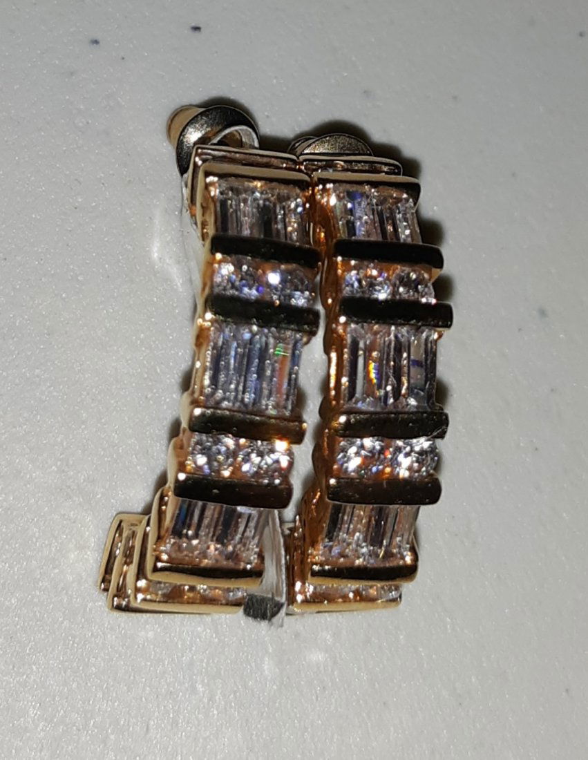 2 gorgeous pairs of earrings CZ & Sterling (1 of 3)