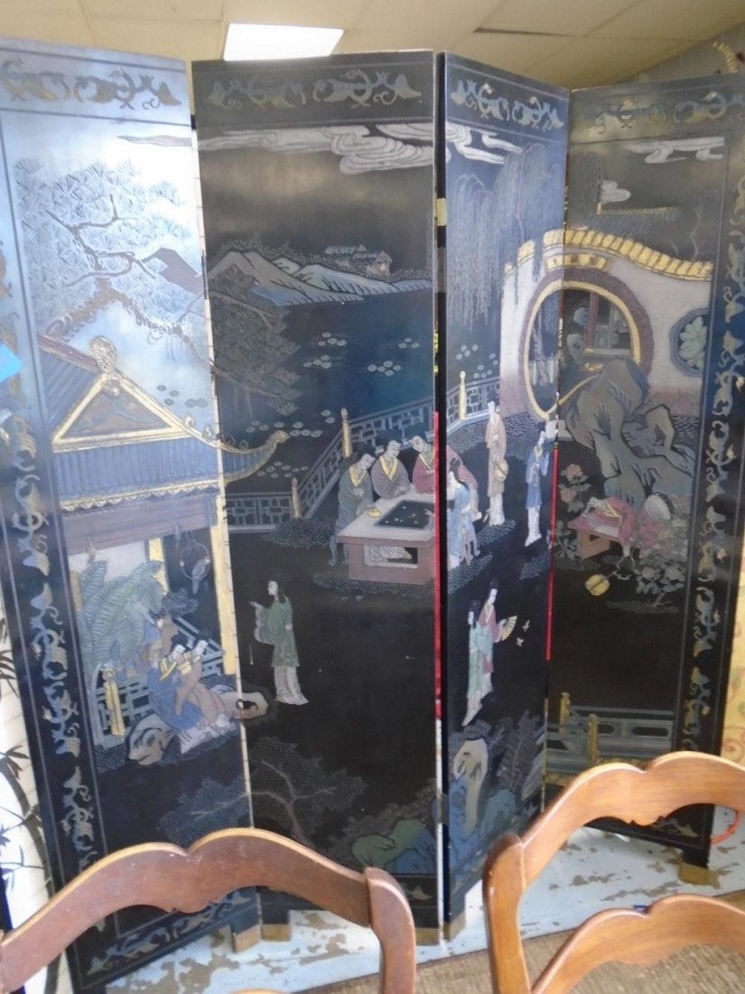 Maitland Smith Asian Oriental VTG dressing Screen 4 pan: Vintage Maitland Smith Asian Screen 4 panel Vintage Maitland Smith Asian Screen 4 panel very good - wear consistent with age and history ,Styles Asian,Oriental Designer Maitland - Smith Chinese Lacque
