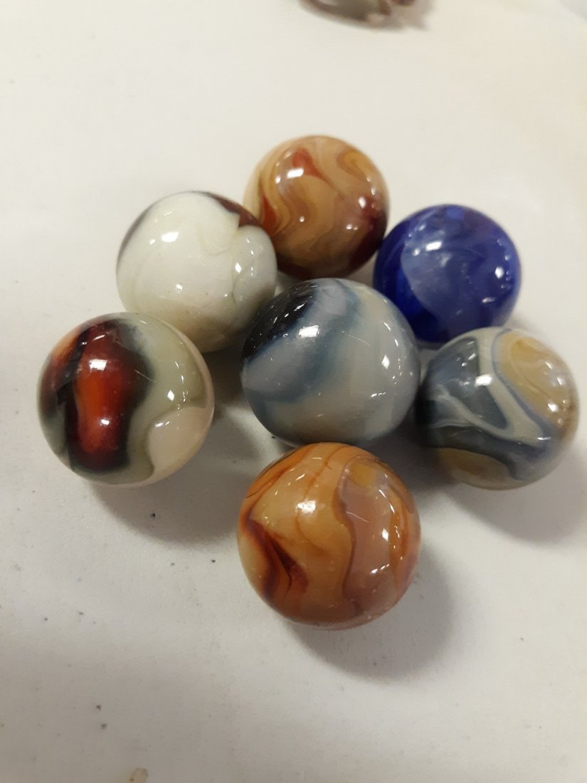 Antique Shooter Marbles lot of 7: beautiful lot of vintage antique shooter marbles 7/8" & 1" 7 marbles all for 1 bid from estate collection