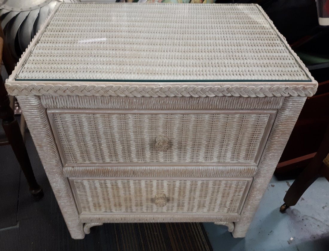 Lexington/Henry Link Collection 2 drawer Commode/nights: beautiful lexington henry link wicker nightstand / commode w/fitted glass VGC 24 1/2" tall 17" deep 23 1/2" wide see pics from estate