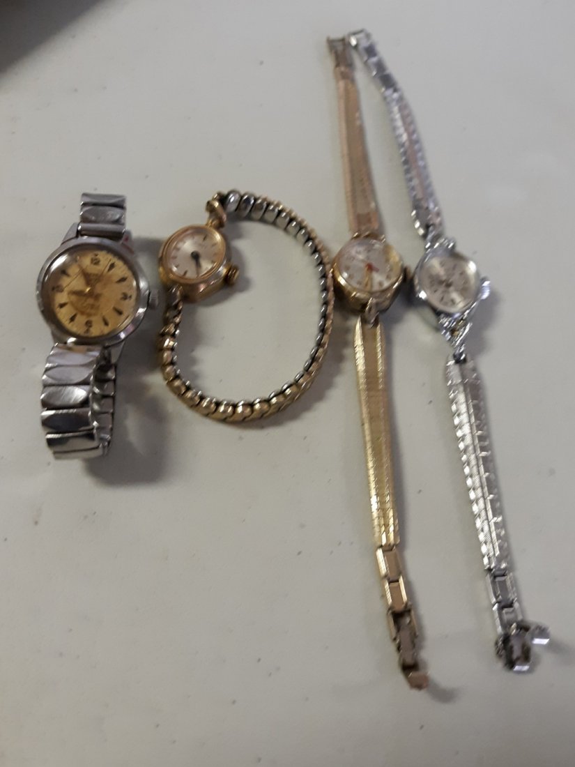 vtg ladies watches bulova,helbros,timex,cornell lot of4: 4 nice estate ladies watches boliva and more, the cornell is running others not, bulova has diamonds? 1 missing see pics