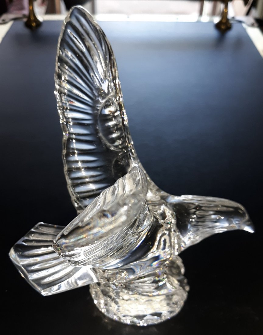 Waterford Fred Curtis Eagle glass Sculpture MINT!: beautiful estate glass sculpture of an eagle by designer fred curtis for waterford hall marked with orig label 7" tall x 6 1/2" across wings no damage see pics