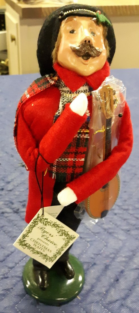 byers choice caroler Christmas Waits 13": beautiful displayed then kept in plastic 1990 13" TALL SEE PIC