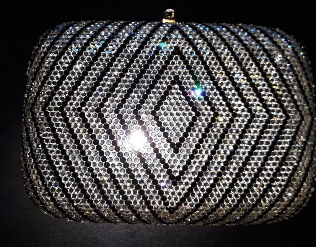 Judith Leiber style crystal clutch evening bag: beautiful judith leiber style crystal clutch w/chain folds inside feels like leather inside tag missing 1 crystal seen missing from bottom not noticeable see pics