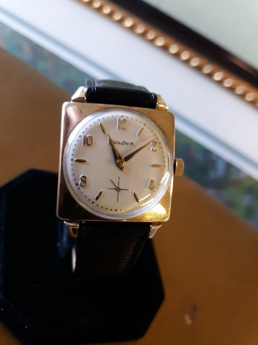 Bulova 1960's M2 Ultra thin 10K RGP watch Works! LQQK!: wow! IF you are a watch collector this is the one you want. fully serviced 2 years ago with new crystal leather band cleaned lubed and working 100% case is beautiful! marked M2 on ack and umber G15277