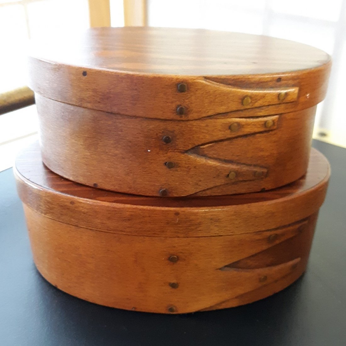 cherry Shaker Oval box lot of 2 shaker guild Mich!: 2 beautiful cherry shaker oval boxes in exc condition #2 and #3 4 1/8" across top and 5 1/2" both for one 1 bid signed on bottom see pics