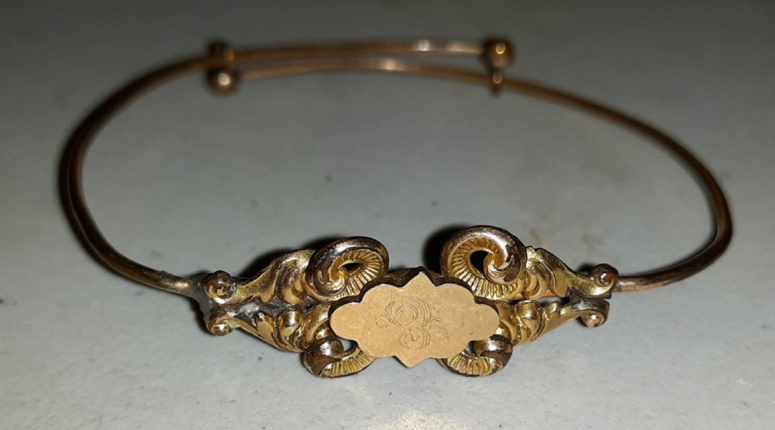 Victorian antique slide bracelet gold filled Beauty!: genuine early 1900's Victorian gold filled slide bracelet faint g letter in center light loss but gorgeous see pics