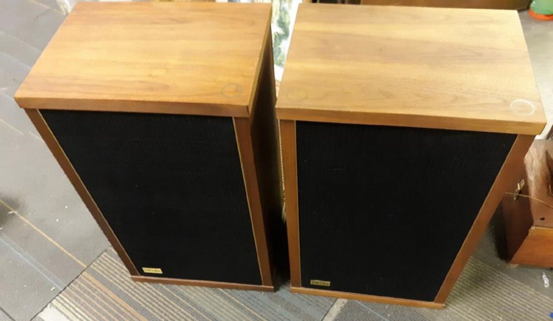 Vintage Audiophile Epicure M150 2 Speakers 2 times Bid (1 of 6)
