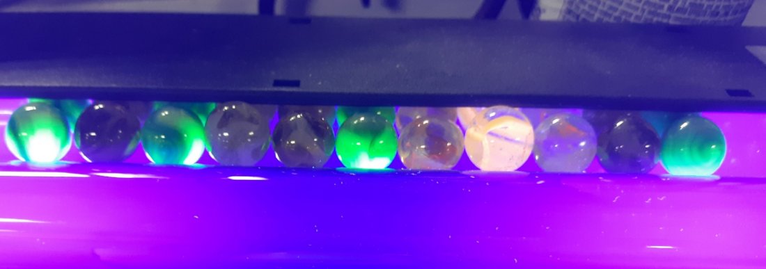 Marbles Estate Glowie Antique Toy lot of 11: nice estate lot of marbles glowies green, red swirls 5/8" and more all 11 for one bid check out the pics