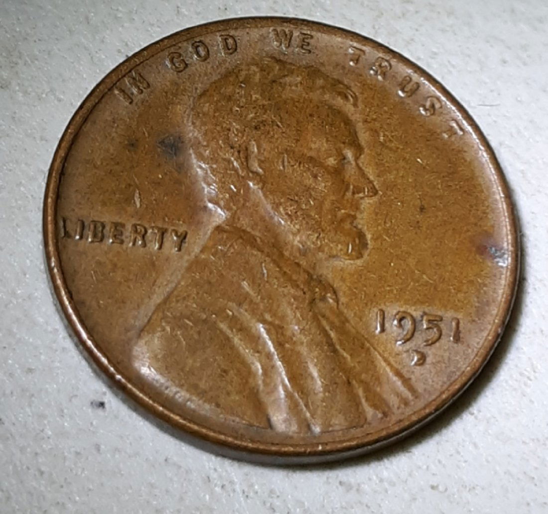 Wheat Penny Error US Coin 1951D Dove S? or filled D (1 of 3)