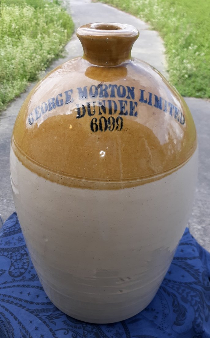A.W. Buchan & Co Stoneware Bee hive Crock George Morton: A.W. Buchan & Co Stoneware Bee hive Crock George Morton great advertising crock george morton ltd dundee whiskey #3 by AW Buchan & Co 17 1/2" tall 9" base See Pics
