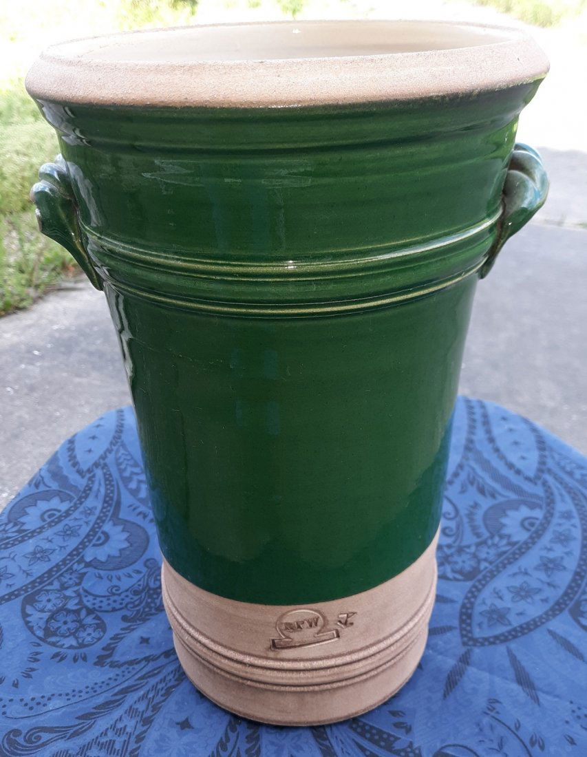 Rowe Pottery RPW Large Jar Emerald green 12" (1 of 4)