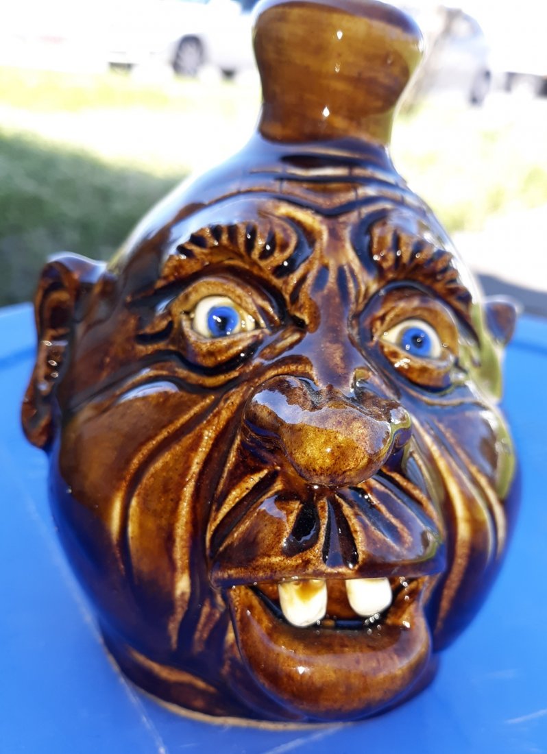 Dwayne Crocker Pottery face jug blue eyes 5 1/2" (1 of 5)