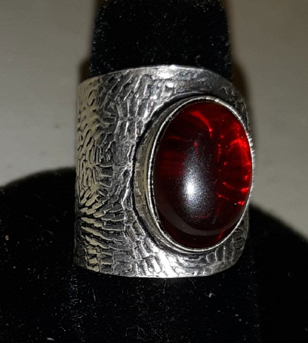 Sterling & Garnet? ring size 7 estate (1 of 4)