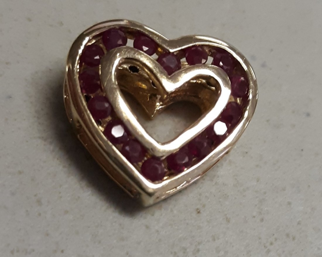 Pendant 10 K gold diamond? /rubies? heart from estate (1 of 3)
