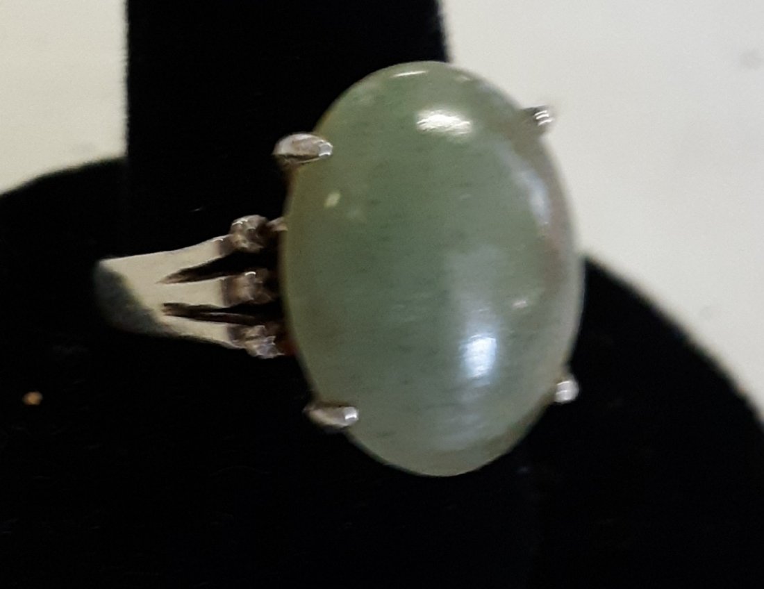 Ring custom sterling and Jade appx 4 carat sz 7 1/2 (1 of 3)