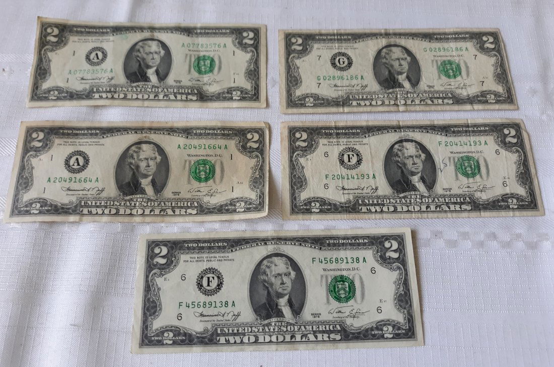1976 US $2 Bills lot of 5 currency (1 of 5)