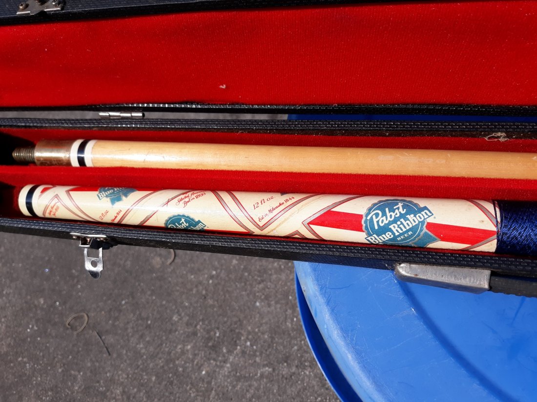 vintage PBR pool stick cue in case too! (1 of 5)