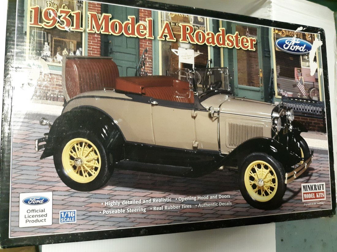 minicraft model 1/16 31 ford model a roadster kit NIB (1 of 5)