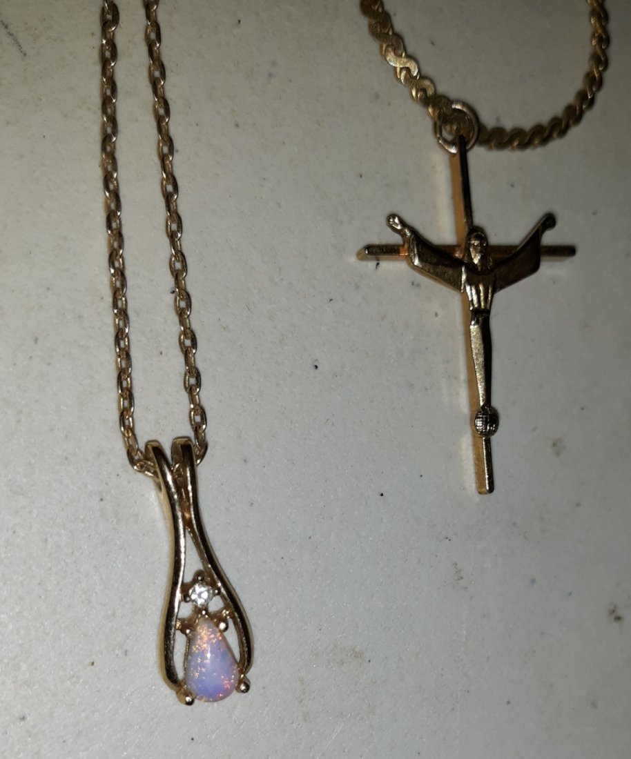 Necklaces estate lot of 2 cross and 1 with opal: nice faux opal necklace 20" and 15" cross necklace signed monet both for one bid see pics