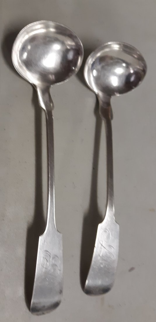 Coin Silver Spoons 1830's bolles & childs 6 1/2" rare: from estate rare 1830's bolles & childs spoons 47 grams light ono 6 1/2" long very good used conditon both for one bid see pics