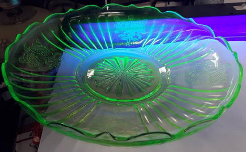 Vaseline Glass Depression Open Rose Platter: vaseline Glass depression Open Rose Platter beautiful large 12" open rose green vaseline glass platter in excellent condition see pics glows under blacklight