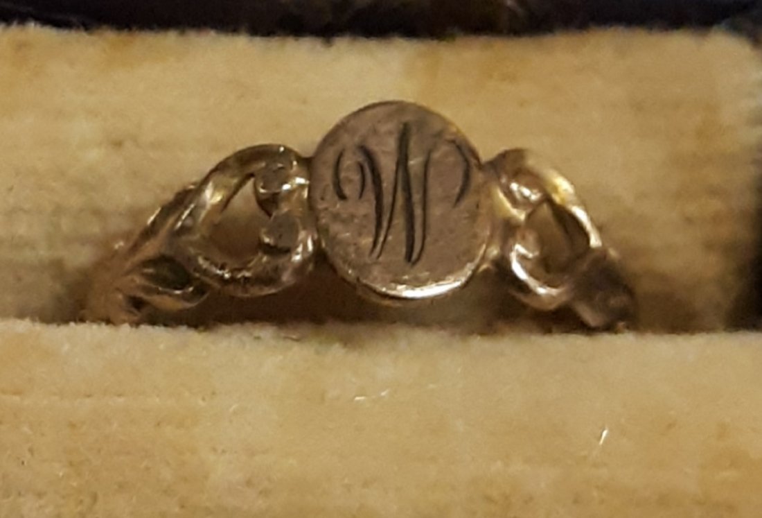 antique gold ring for infant W or M initial ring 10K?: unsure if 10K , 14K or 18K unmarked but def gold has initial of W or M? by Louis Selig Jewelry since 1882 original box included! see pics