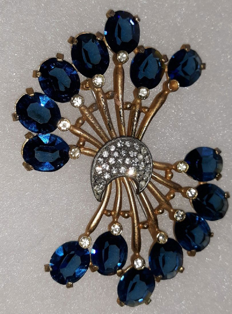 vintage schreiner of NY? Brooch london Blue Topaz (1 of 3)