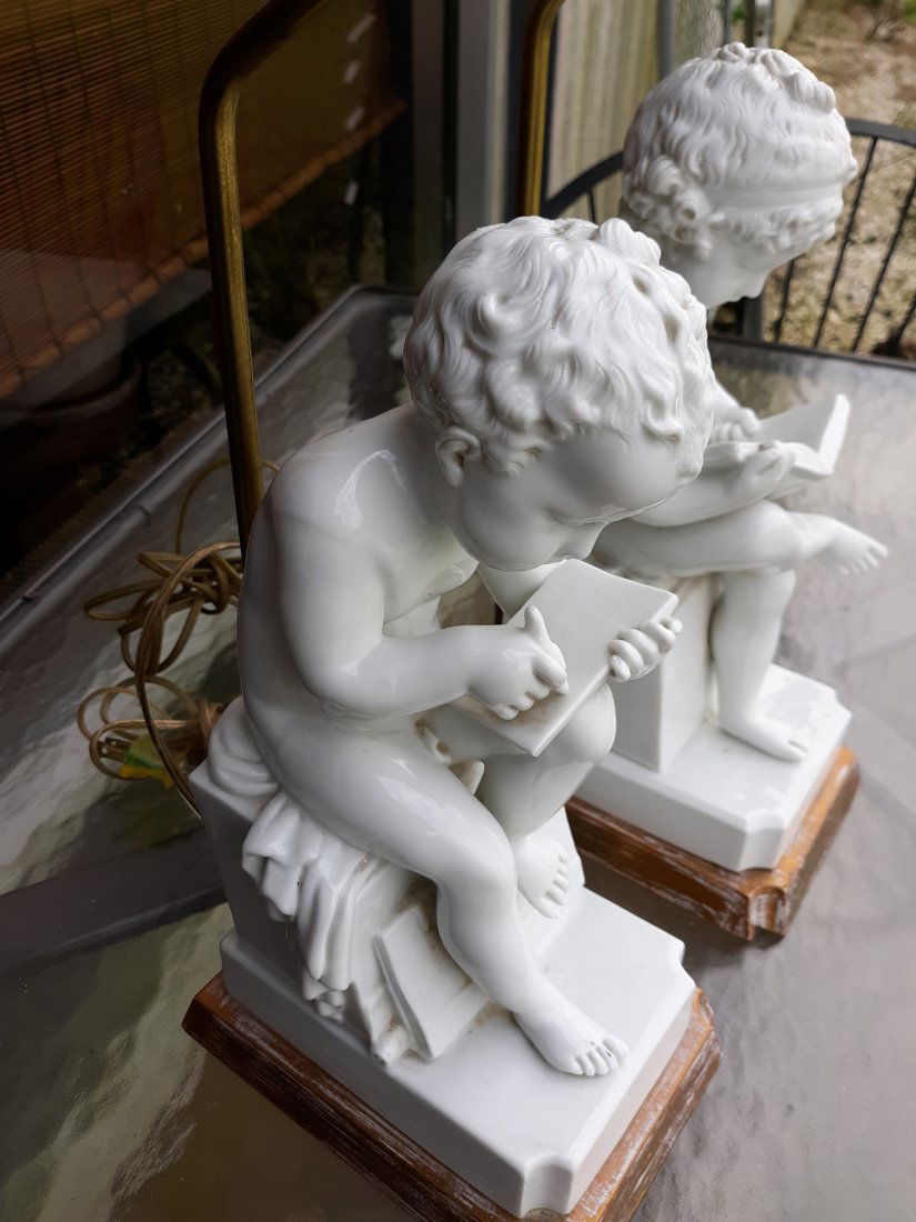 MARBRO MIDCENTURY CAPODIMONTE PORCELAIN Cherub lamps 2 (1 of 7)