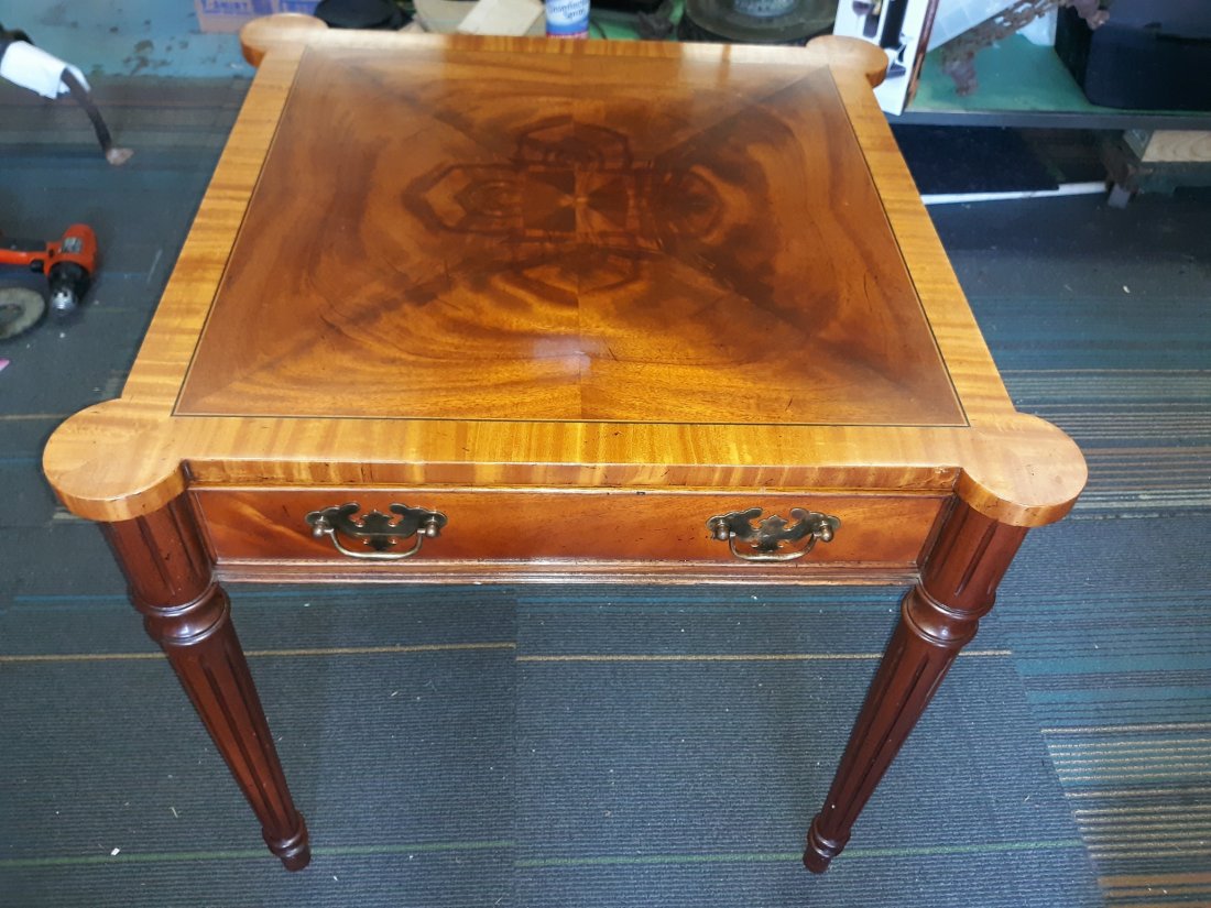 Table End Inlaid exotic wood/ satinwood: gorgeous estate end table 2' x 2" mahogany w/ exotic inlaid woods including burl and satinwood beautiful conditon see pics 24" tall x 21 1/2" wide
