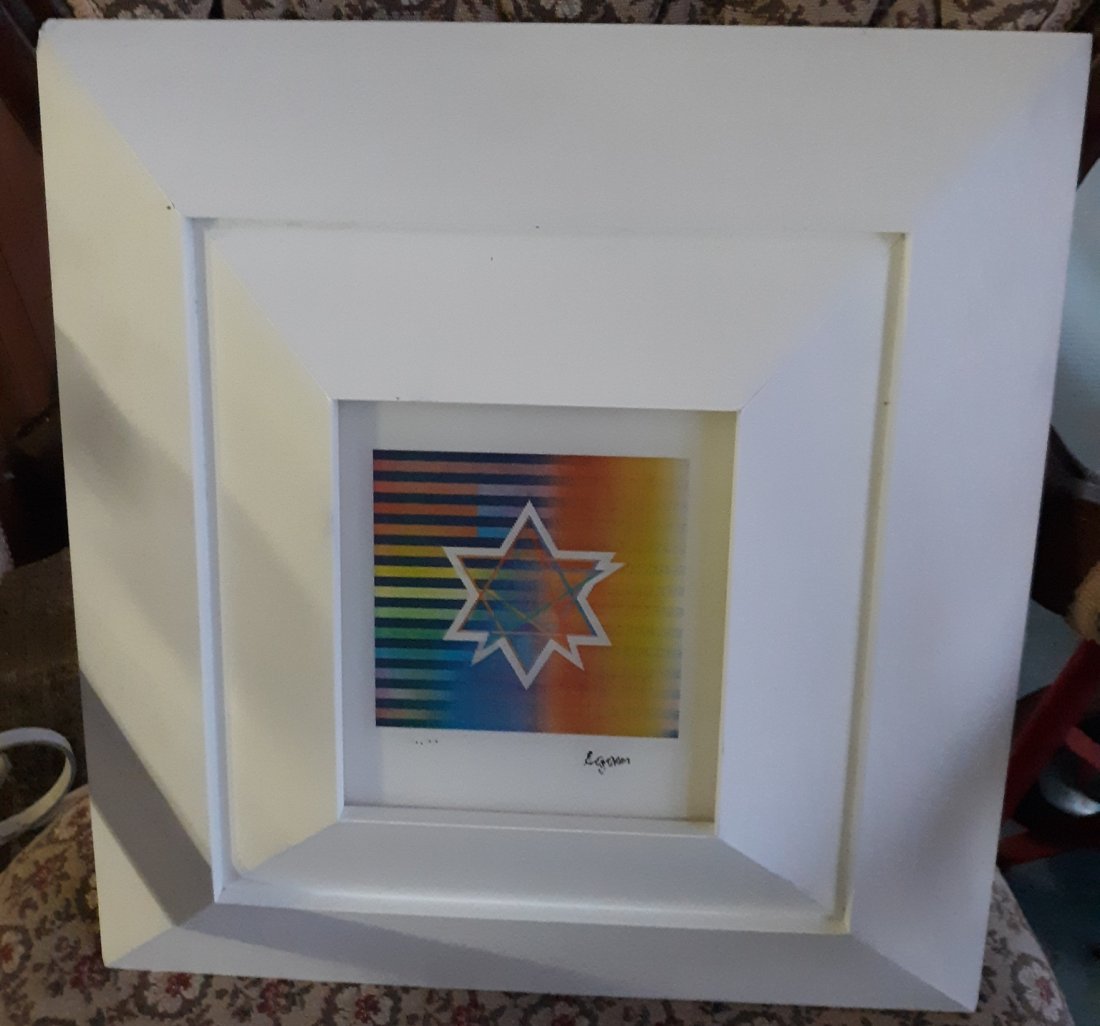 Yaacov Agam Star of Peace Rare! 71/99!!: rare gramograph by Yaacov Agam Rare only 71 of only 99 beautiful staar of peace frame corners have a little dingle and touchup but displays gorgeous 16 1/2" x 15 1/2" framed size see pics