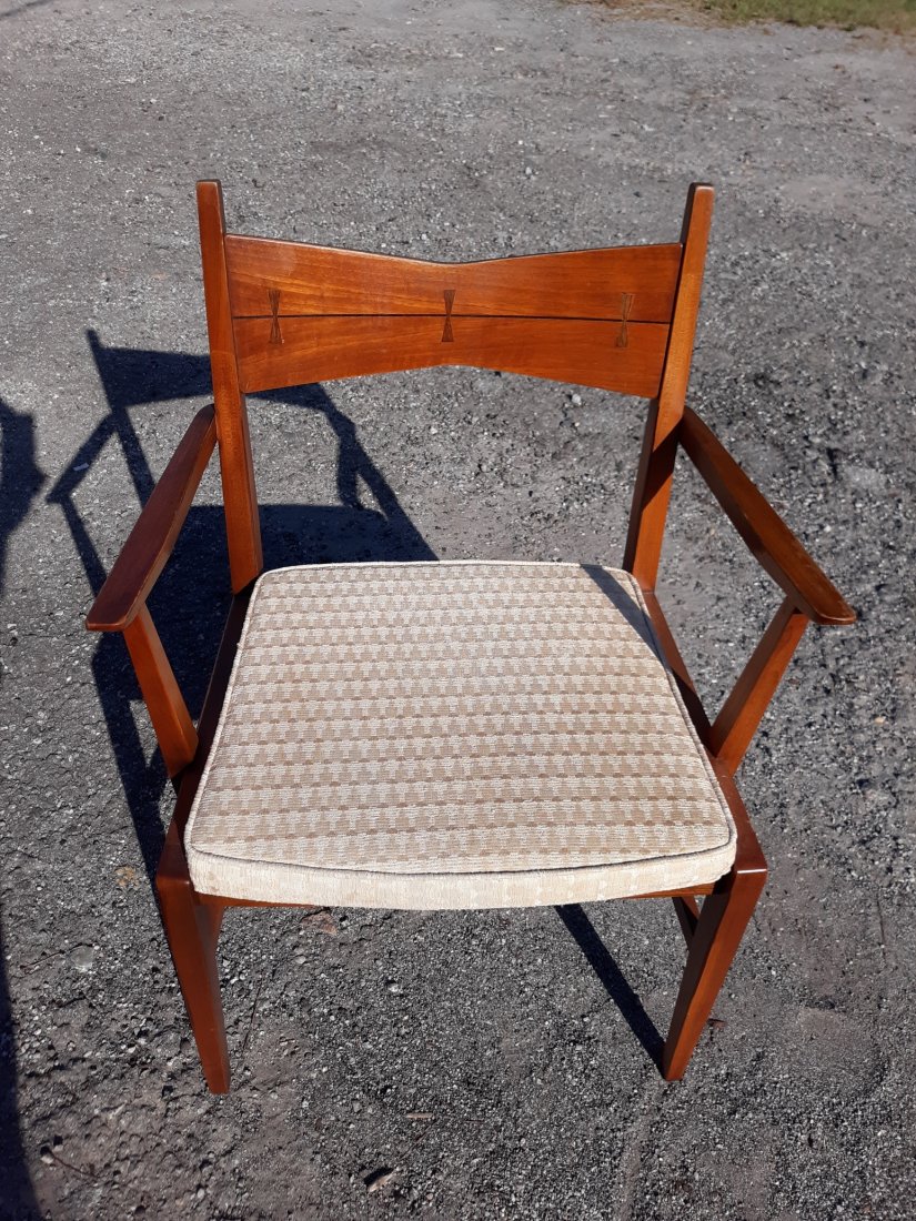 mid century lane tuxedo captain chair (1 of 4)
