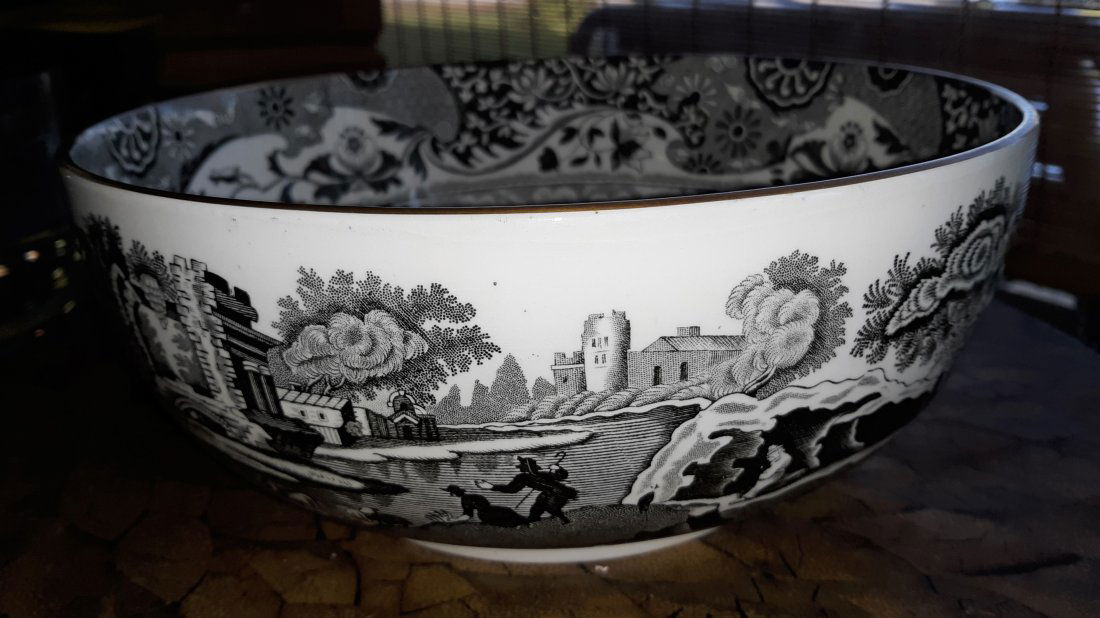 Copeland Spode Black Italian Transferware Fruit Bowl (1 of 3)