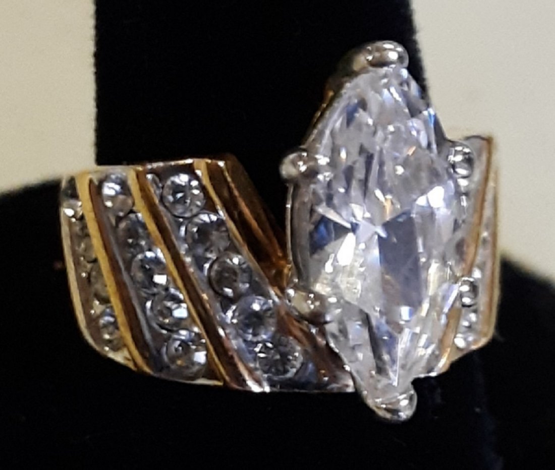 10K cocktail ring w/white sapphires marquis cut (1 of 3)