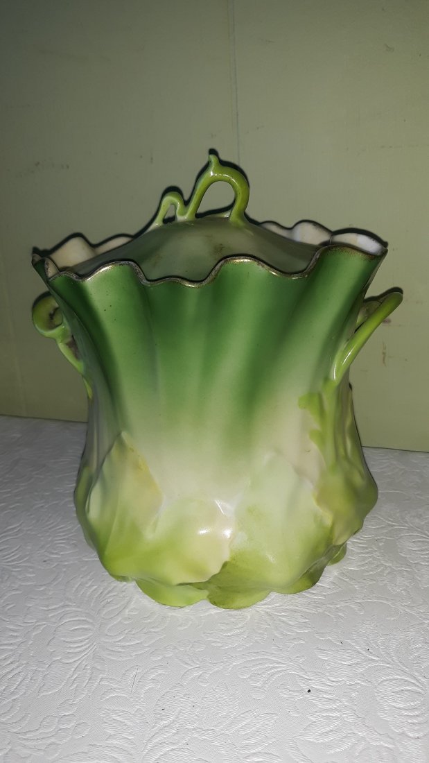 antique UM RS Prussia biscuit cracker jar molded leaf (1 of 5)