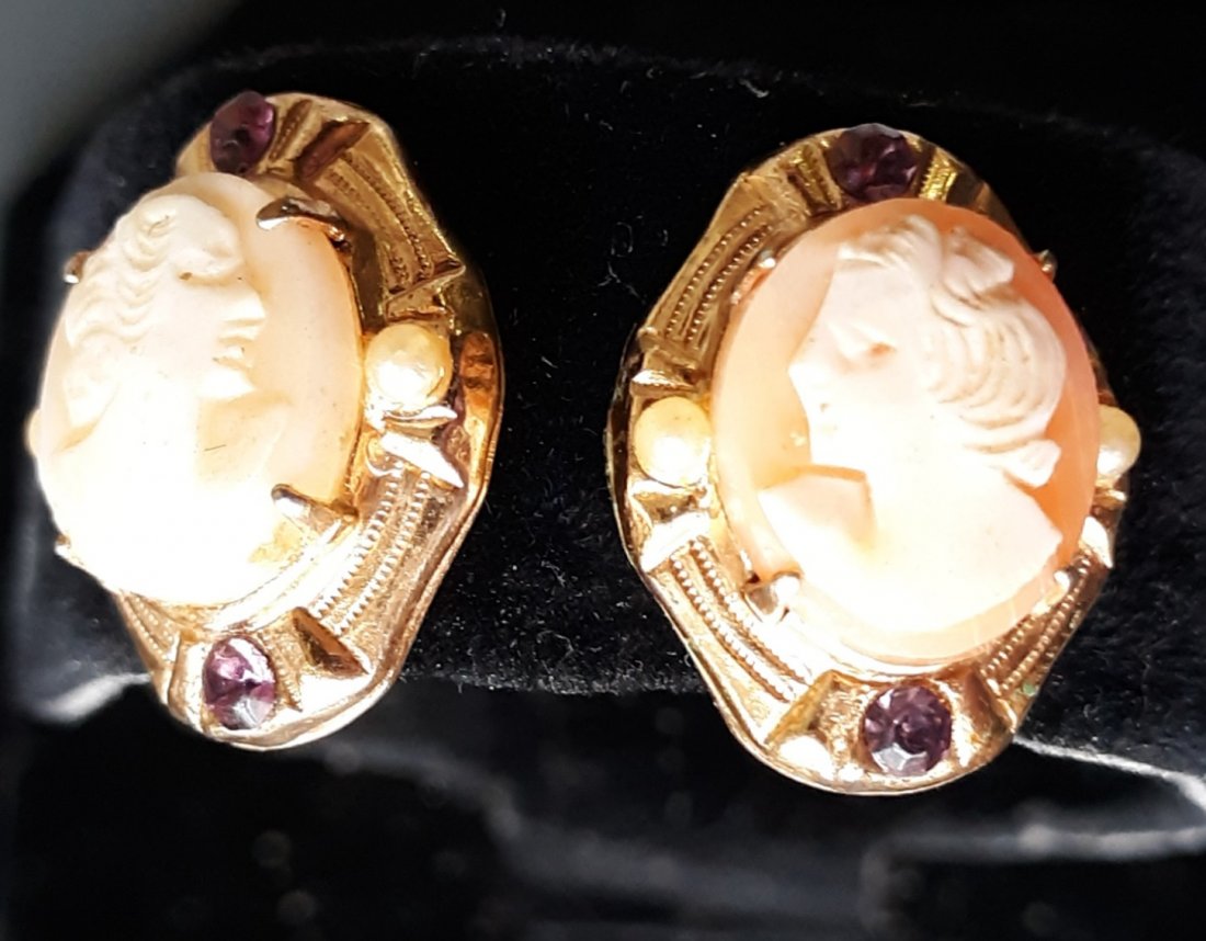 Cameo Earrings w/amethyst antique outstanding (1 of 4)