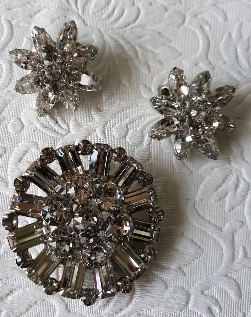rare weiss rhinestone brooch & earrings (1 of 4)